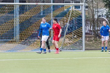Bild 304 - wCJ Eimsbuettler TV - Holstein Kiel : Ergebnis: 0:1